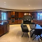 The Roundhouse Дом отдыха